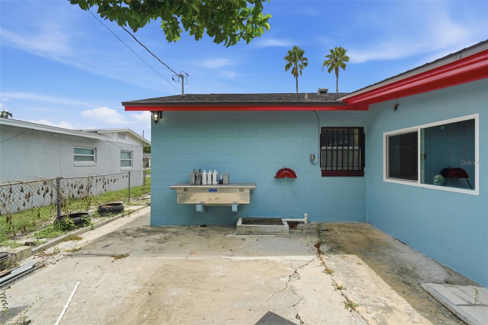 5003 KEITH PLACE