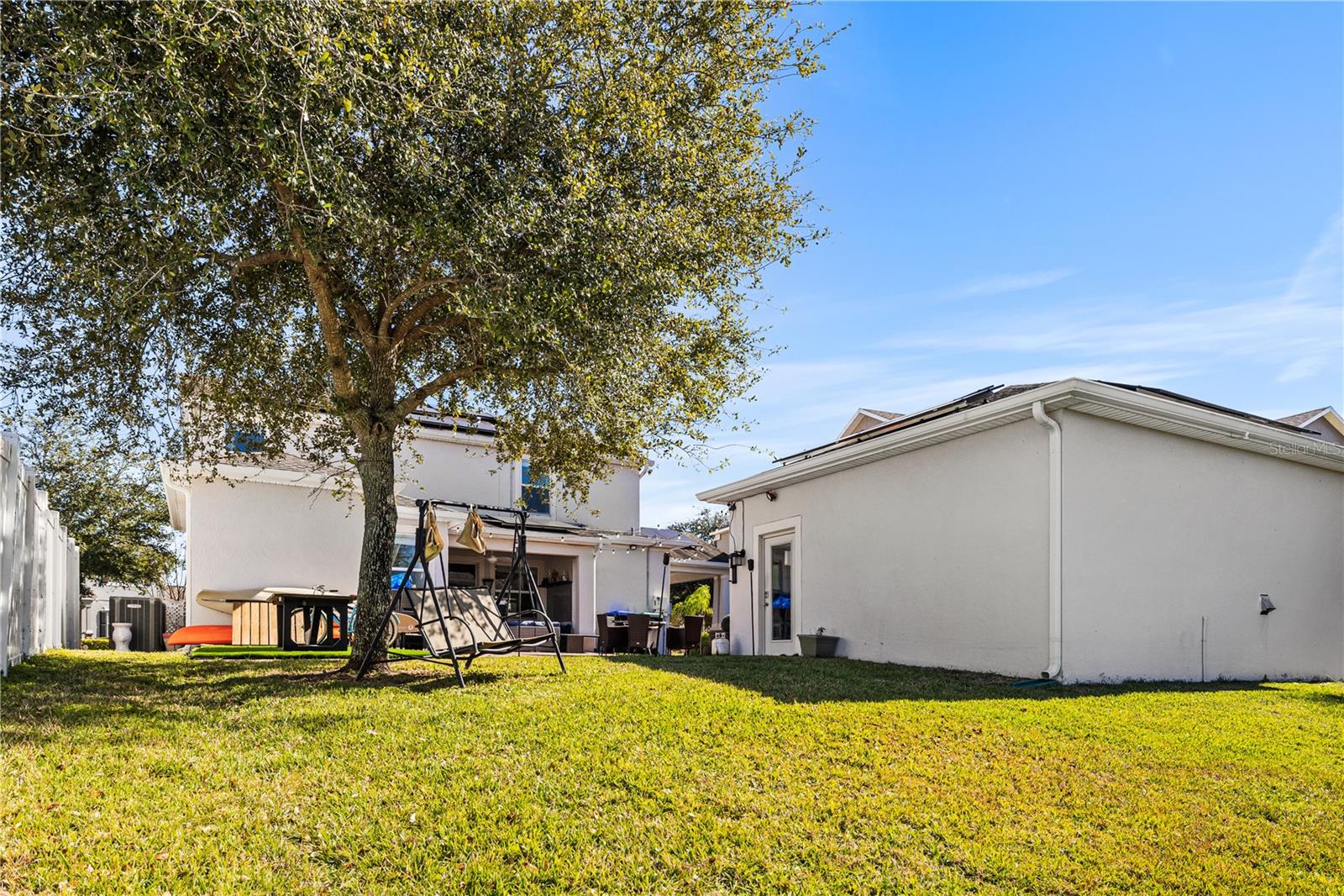 SIGNATURE LAKES PH 3B-4, 3B-5 & 3B-7 83/27 LOT 184 - Residential