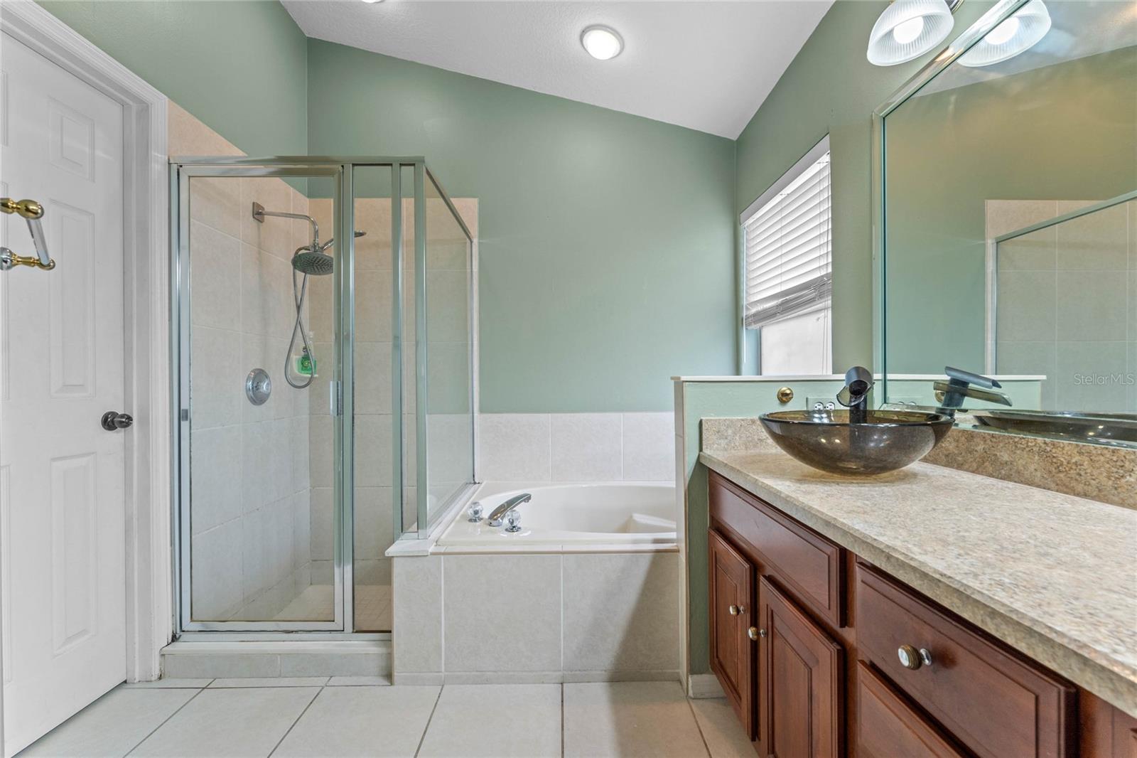 REMINGTON PH 01 TR F - Residential Lease