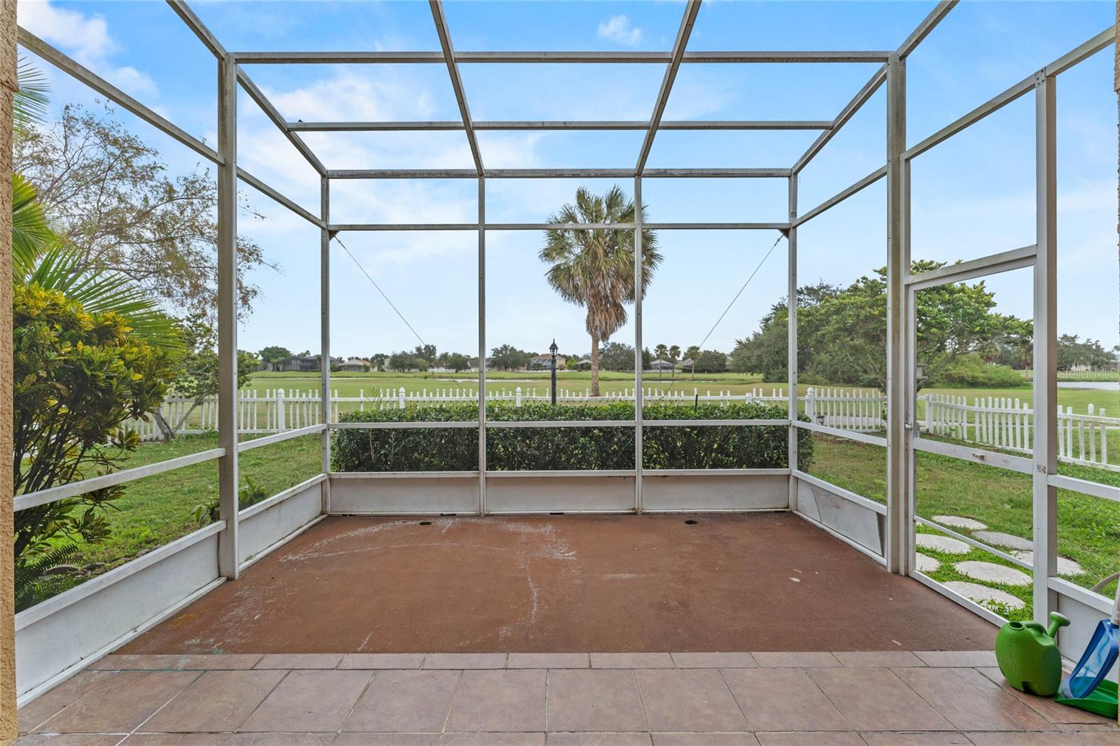 REMINGTON PH 01 TR F - Residential Lease