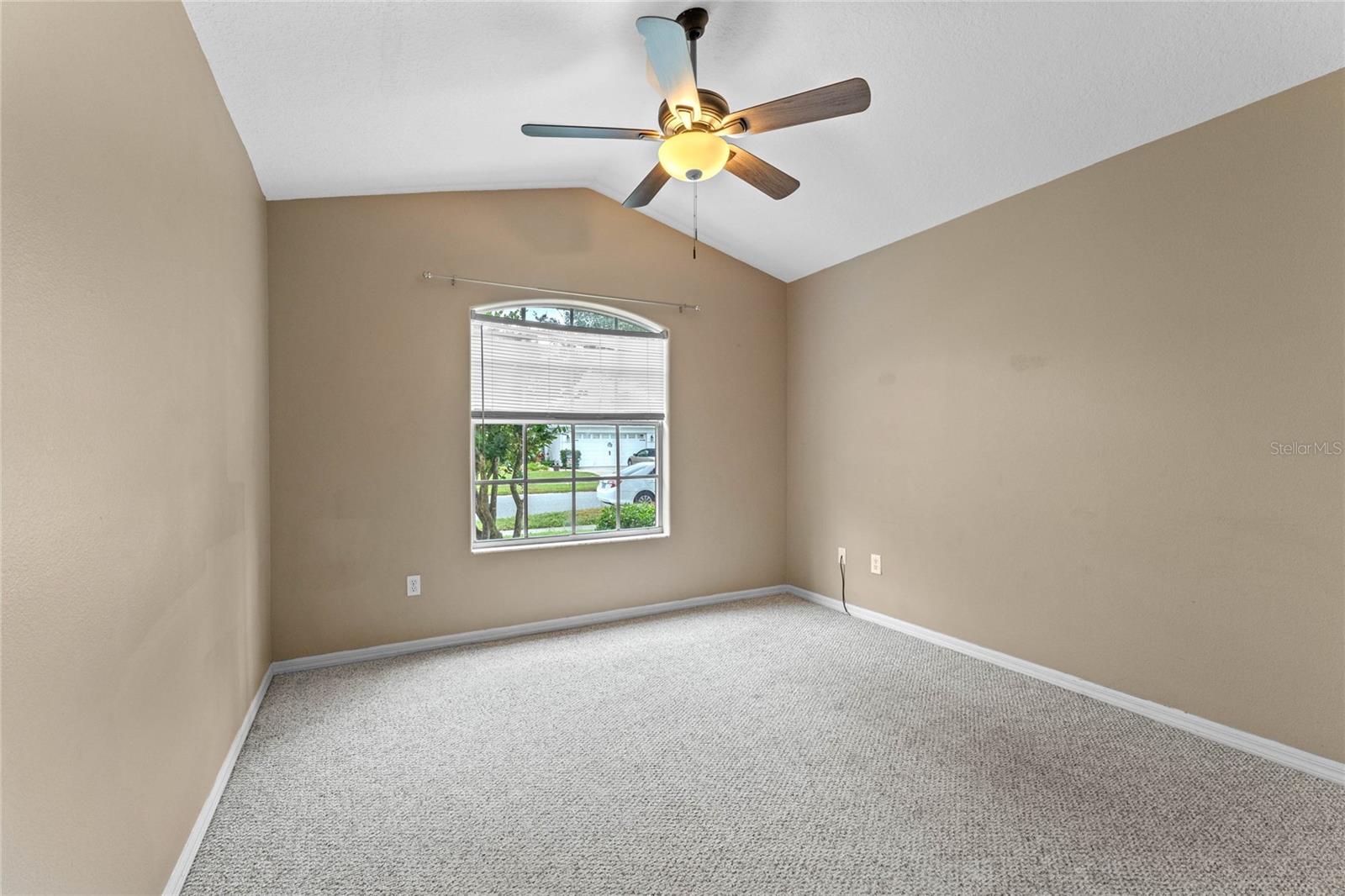 REMINGTON PH 01 TR F - Residential Lease