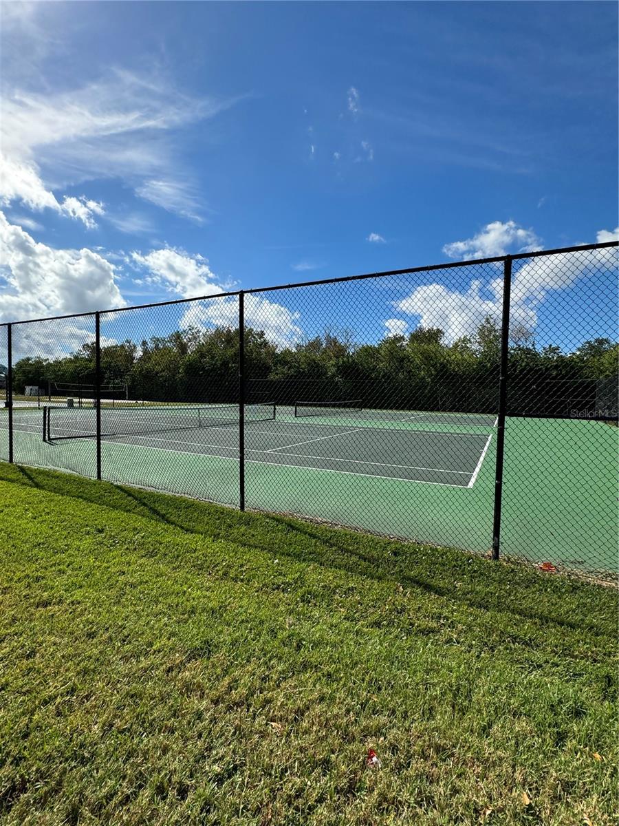 REMINGTON PH 01 TR F - Residential Lease