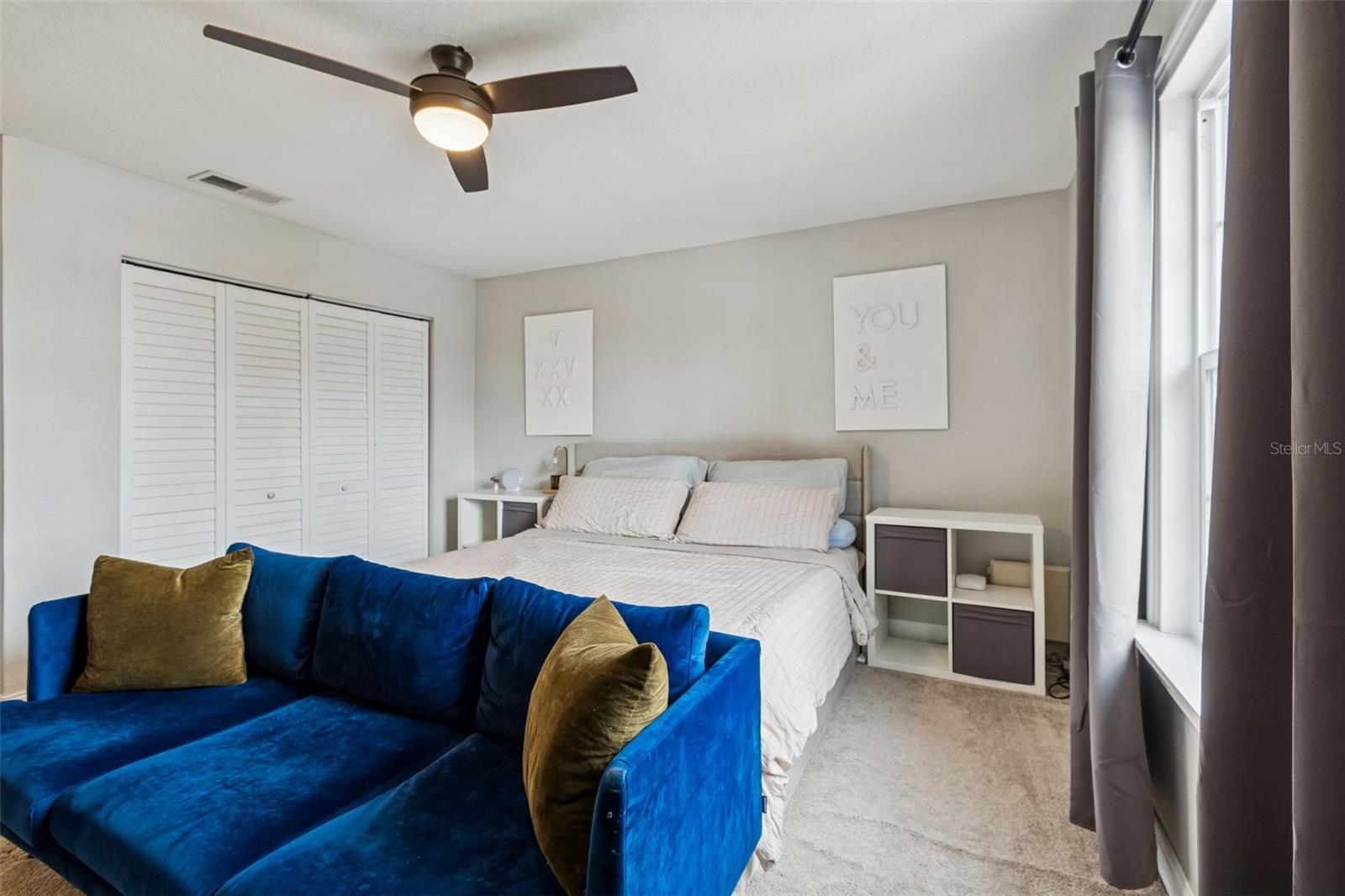 WHISPERING OAKS - Residential