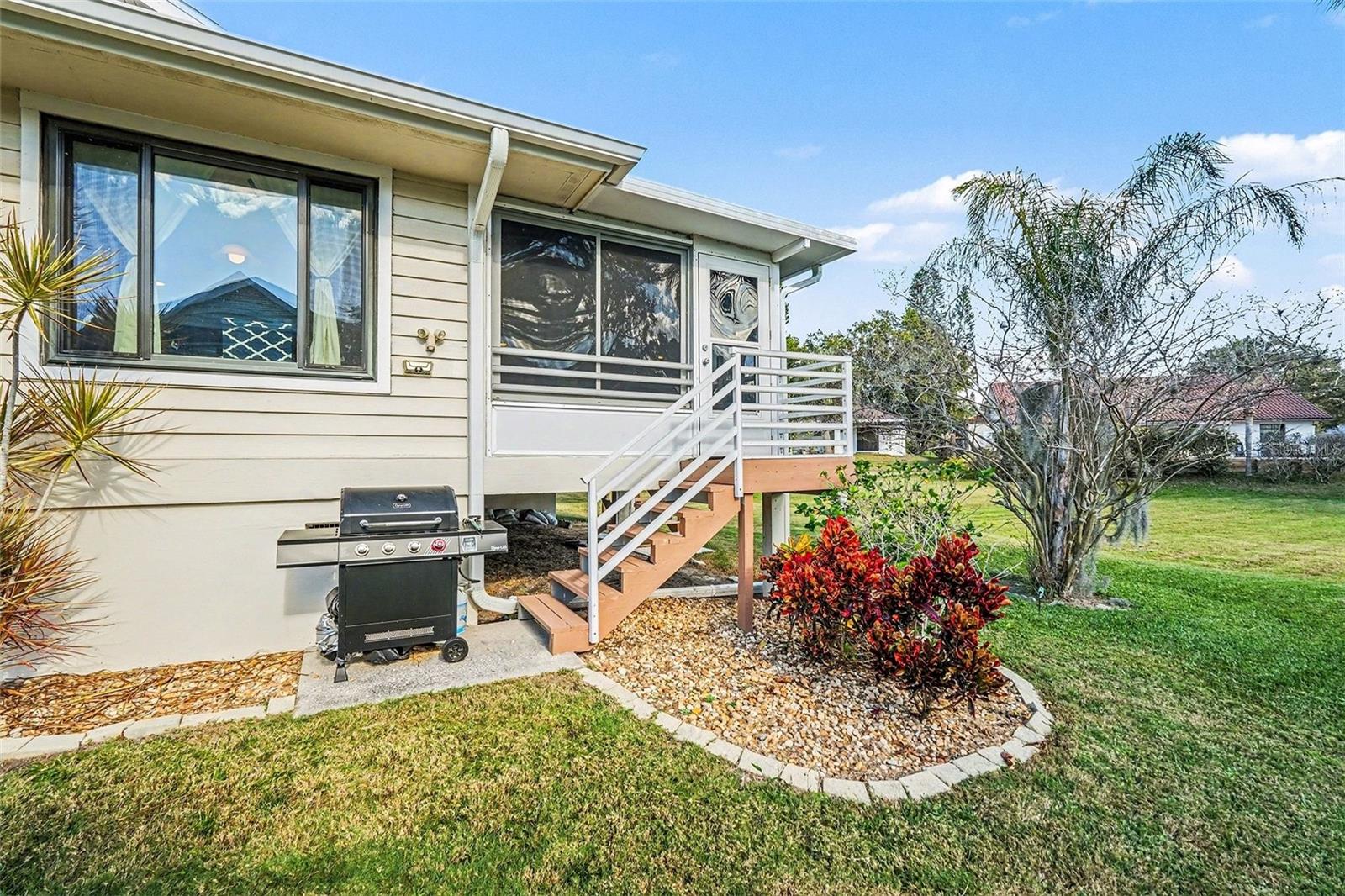 POINTE ALEXIS SOUTH - Residential