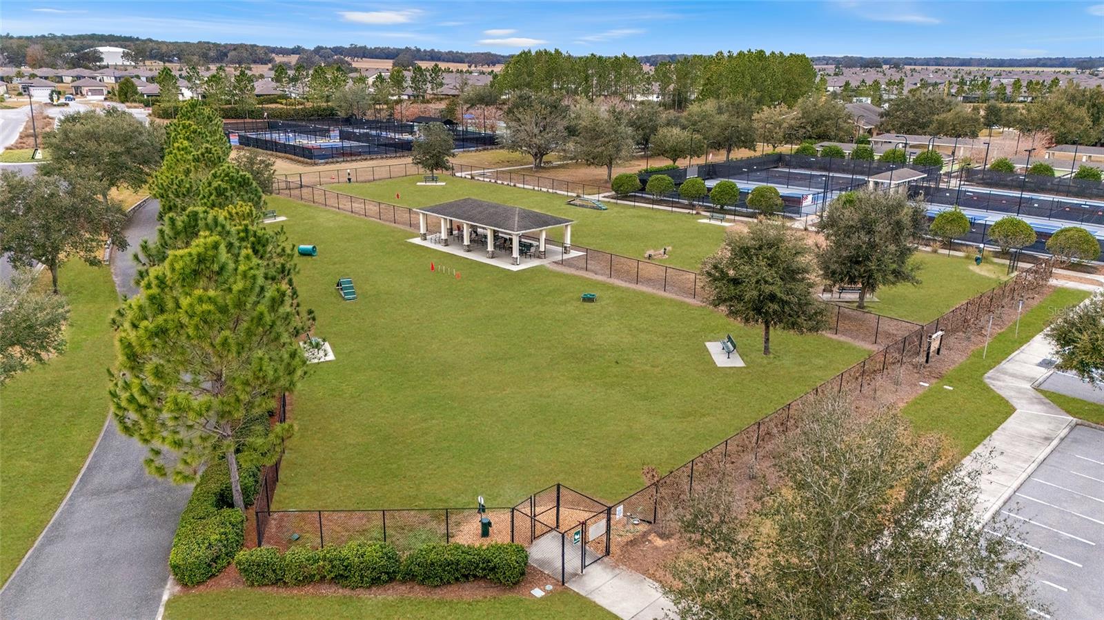 STONE CREEK - Residential