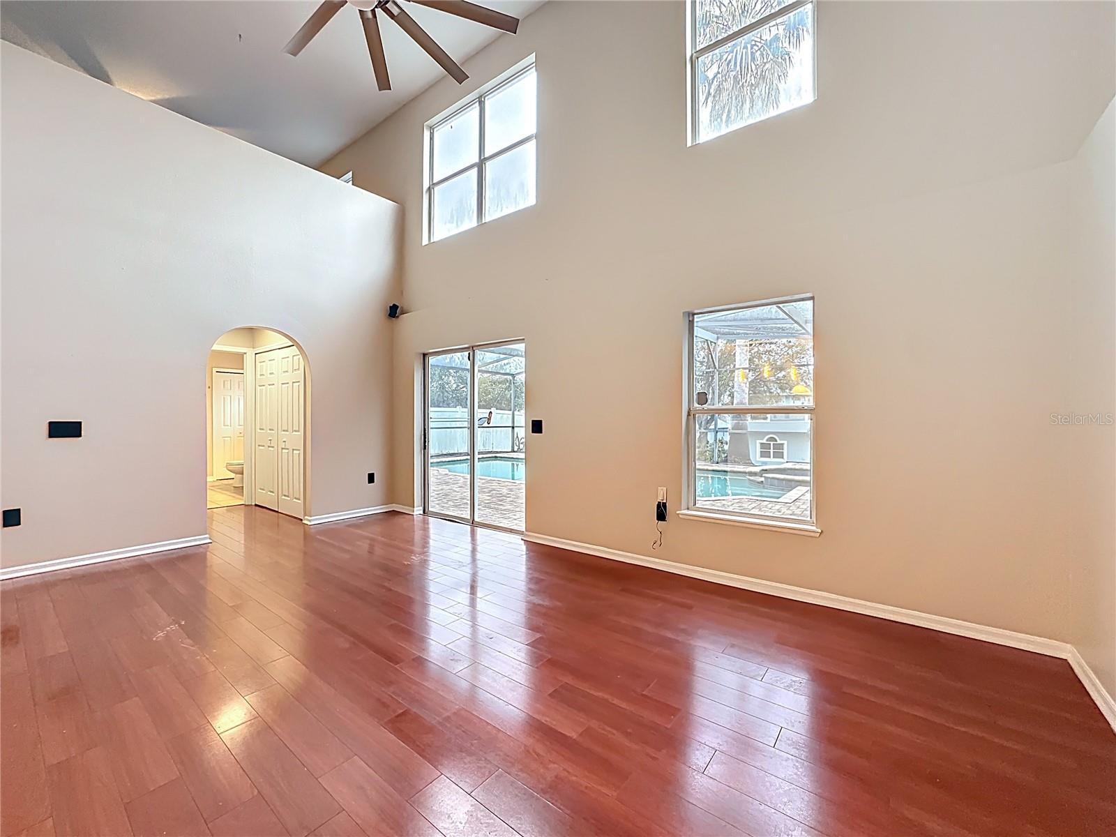 MARINA DEL REY PHASE 1 - Residential