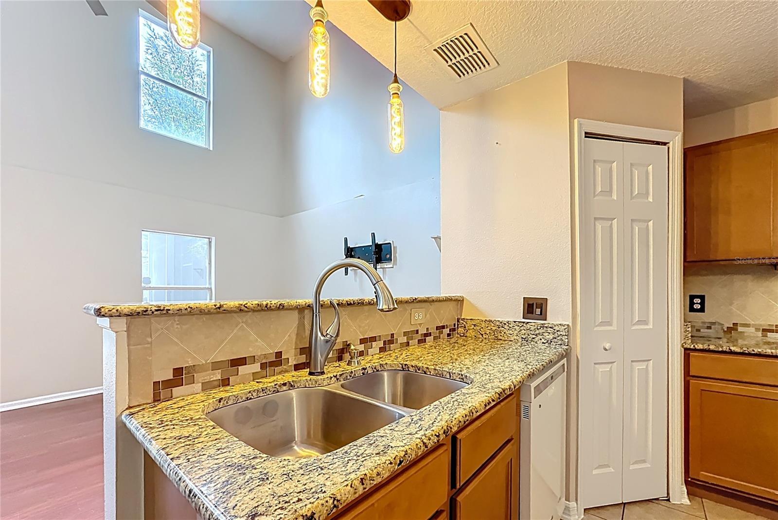 MARINA DEL REY PHASE 1 - Residential