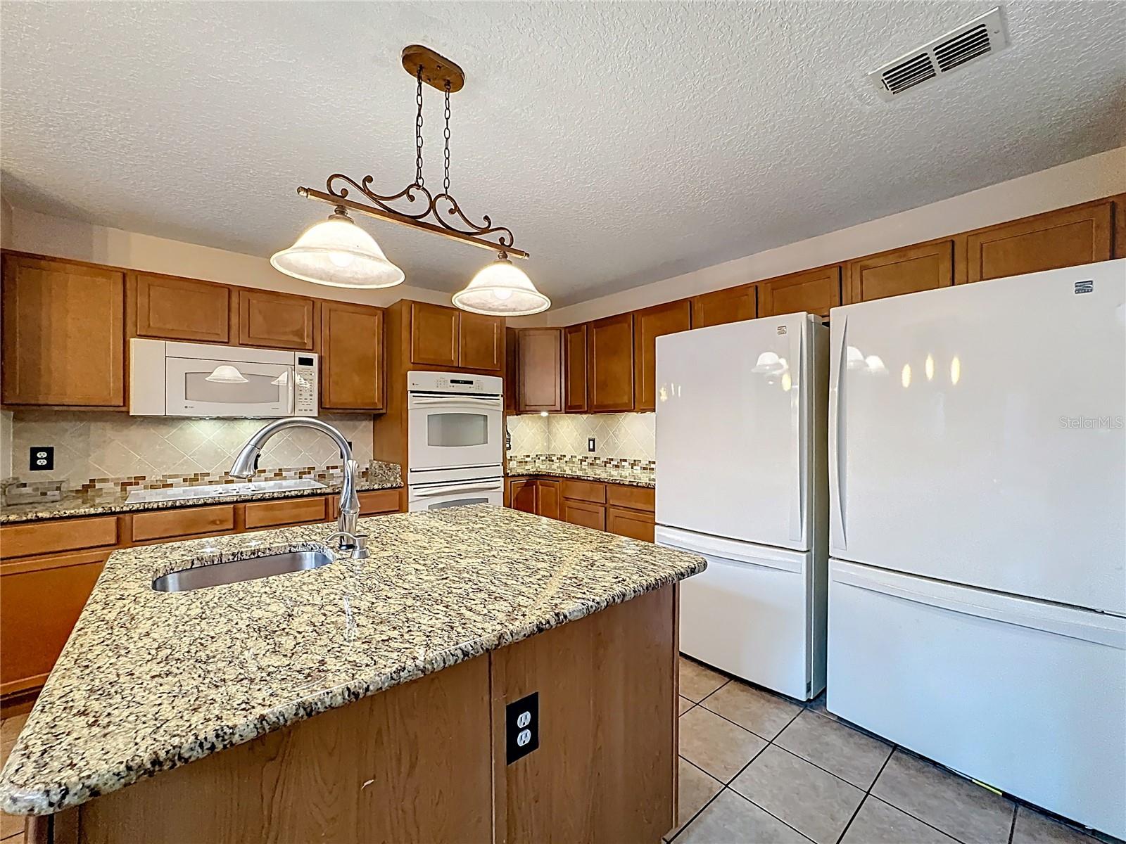 MARINA DEL REY PHASE 1 - Residential