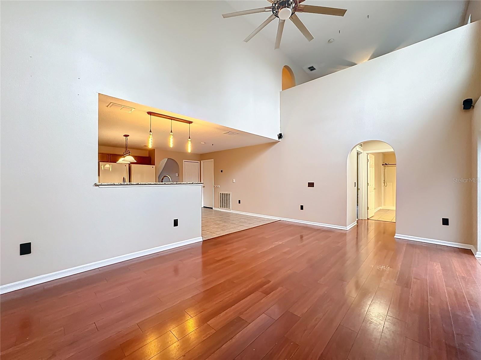 MARINA DEL REY PHASE 1 - Residential