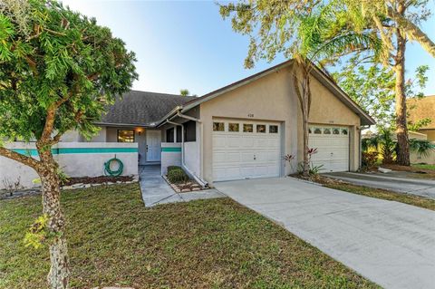 A home in PALMETTO