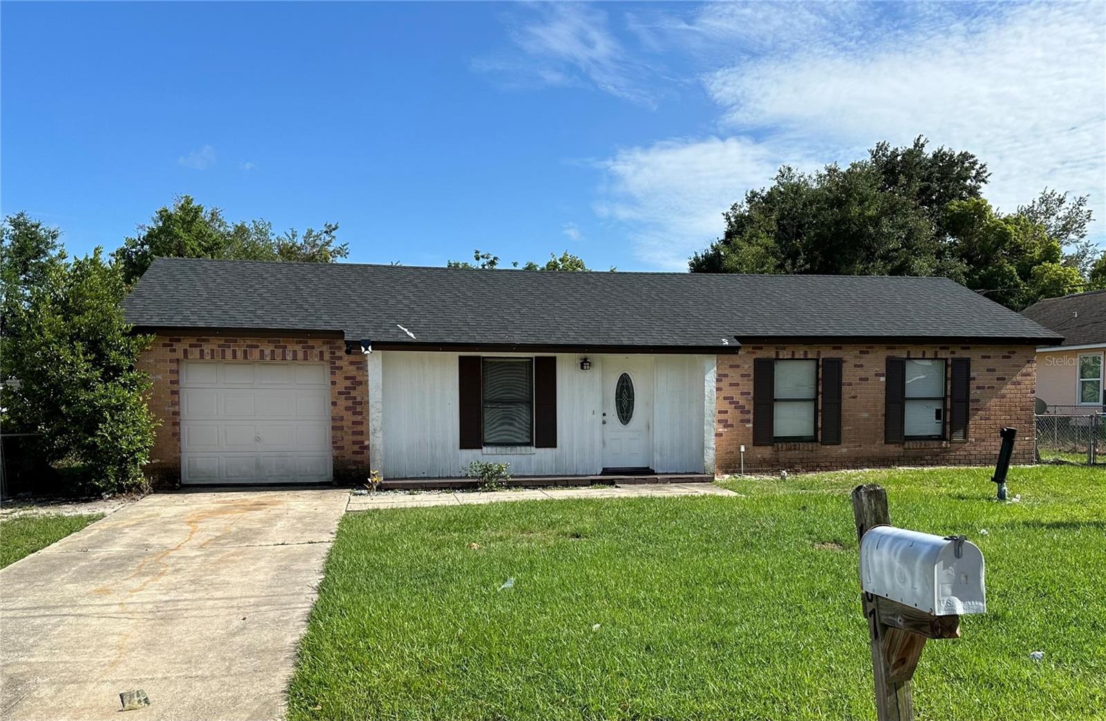 DELTONA: This 3 bedrooms 2 bathroom home with 1587 sq ft on a fenced .23 acre lot is ready for new owners! The home features a large living room and dining area off the kitchen. The open kitchen has a pantry and plenty of counter and storage space. French doors lead to the porch. The primary bedrooms boasts a large closet and En suite bathroom. Additional bedrooms are spacious and share a guest bathroom. The screened porch will be your favorite spot for morning coffee and there is an additional patio that is the perfect spot for your grill. One car attached garage. The fenced backyard has room for everyone to run and play! Location is close to shopping, restaurants and I-4. **The info in MLS is thought to be correct but not guaranteed**
