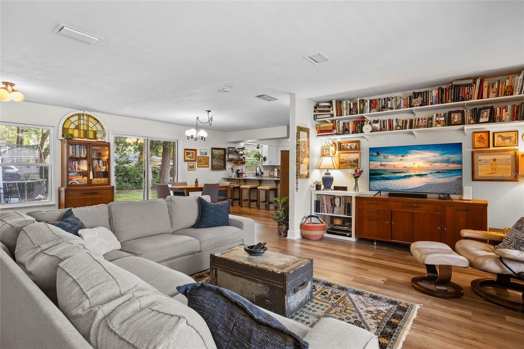 Photo of 4113 NW 48th Place, Gainesville, FL 32606 (MLS # GC532850)