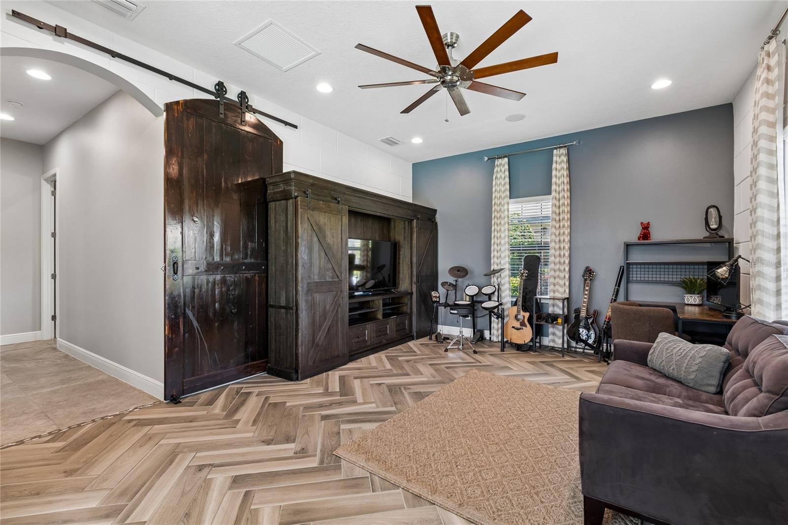 CONNERTON VILLAGE 01 PRCL 101 & 102 - Residential