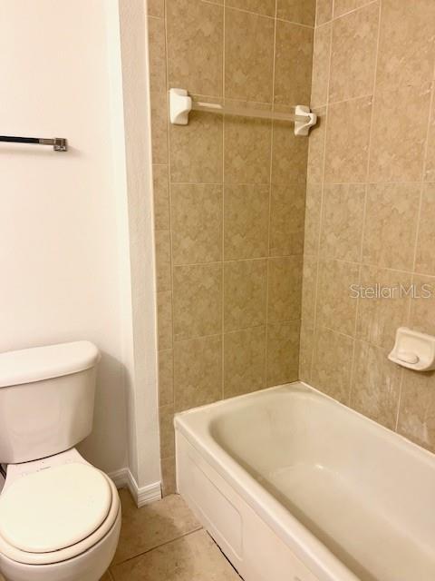 HYDE PARK TOWERS A CONDO - Residential Lease