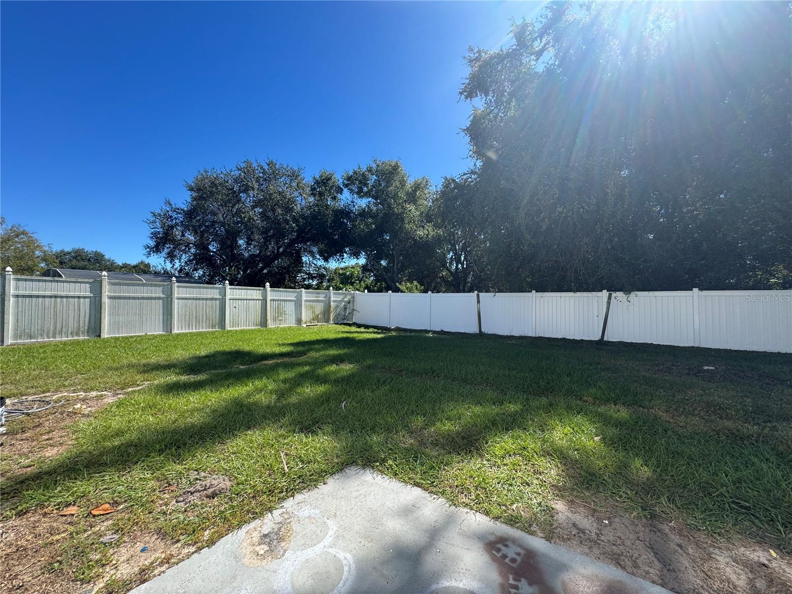 REAGANS RUN - Residential Lease