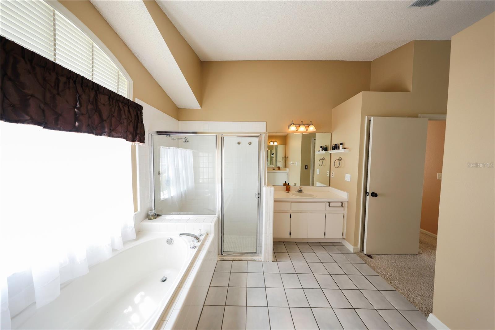 LINDFIELDS UNIT 3 - Residential