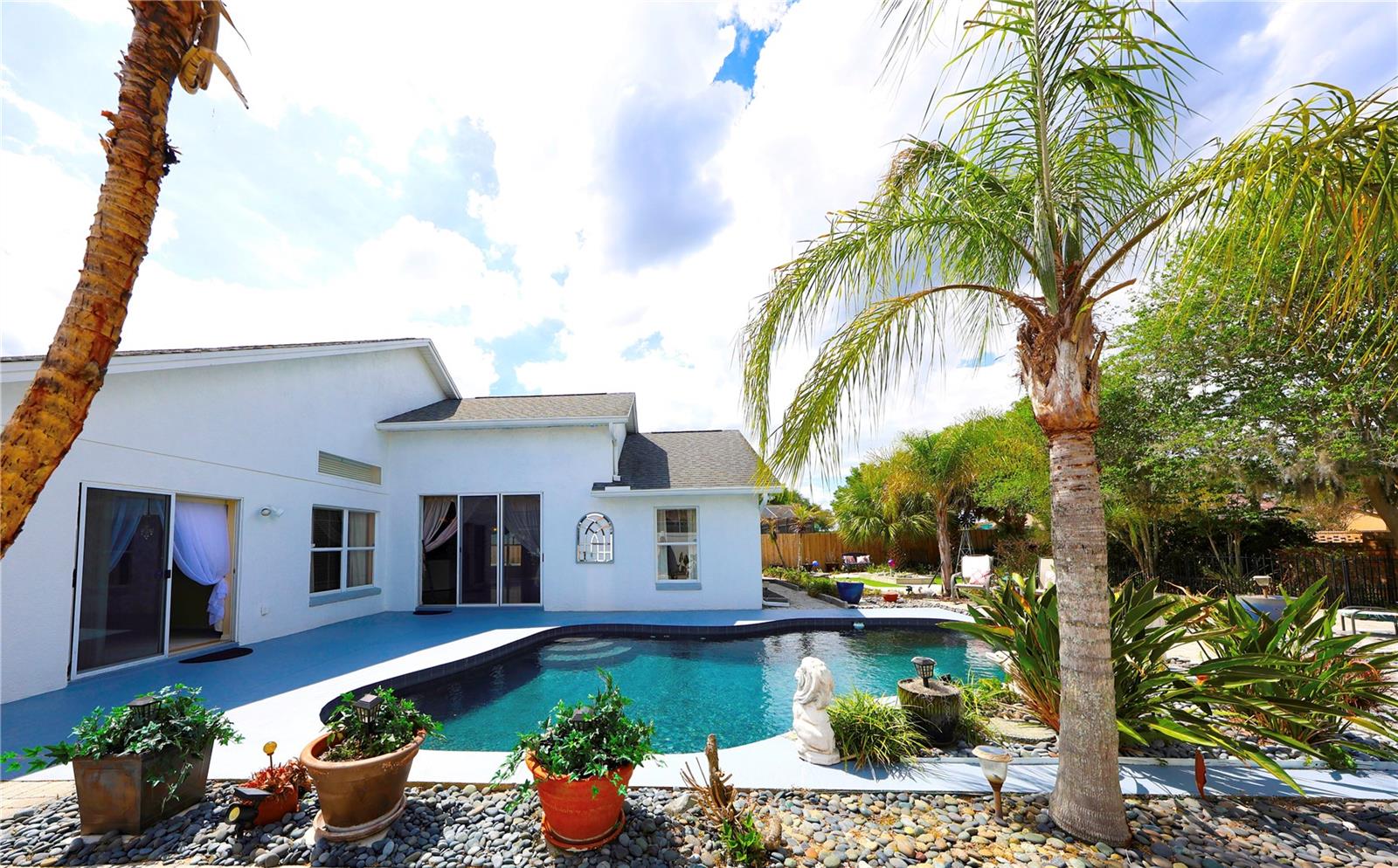 LINDFIELDS UNIT 3 - Residential