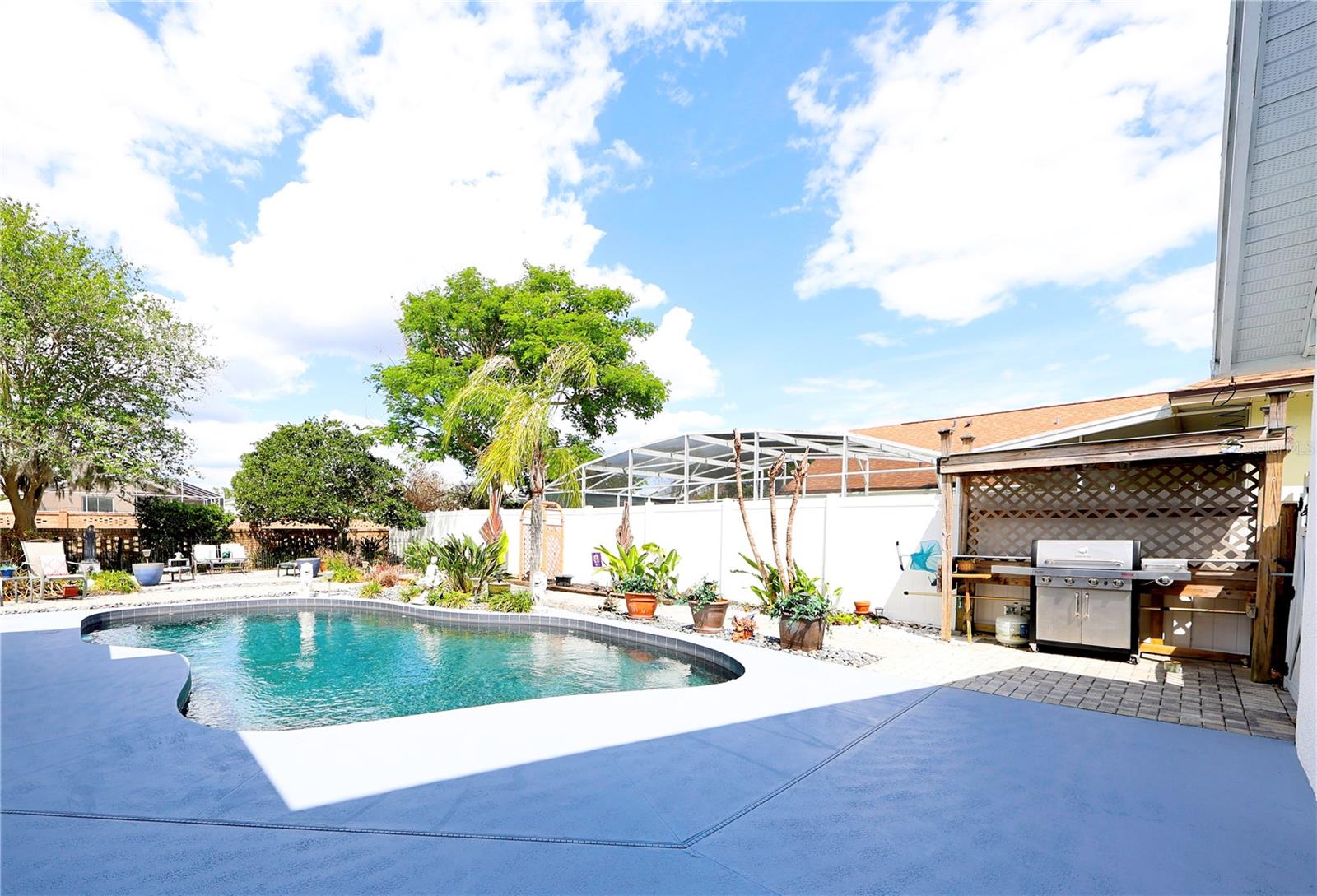 LINDFIELDS UNIT 3 - Residential