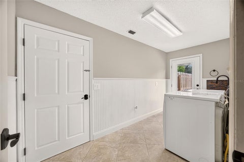 Tiny photo for 6222 NE 57th Place, Silver Springs, FL 34488 (MLS # OM734889)