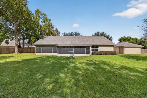 Tiny photo for 6222 NE 57th Place, Silver Springs, FL 34488 (MLS # OM734889)