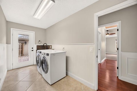 Tiny photo for 6222 NE 57th Place, Silver Springs, FL 34488 (MLS # OM734889)