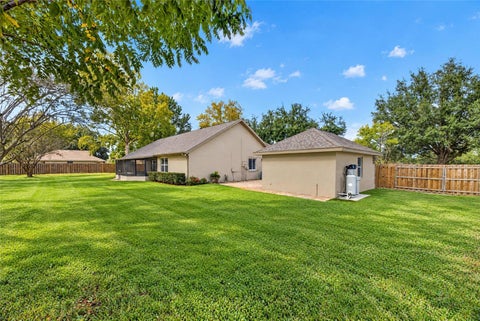 Tiny photo for 6222 NE 57th Place, Silver Springs, FL 34488 (MLS # OM734889)
