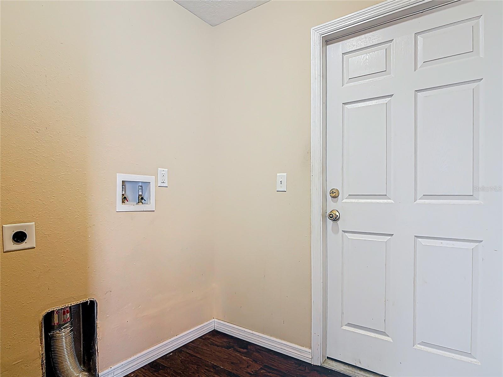 COLEE 18-17-34 - Residential