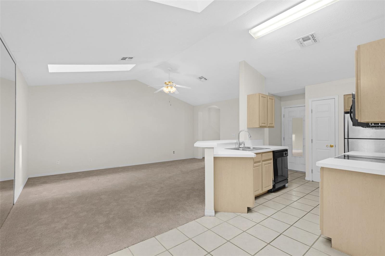 2404 SW 20TH TERRACE