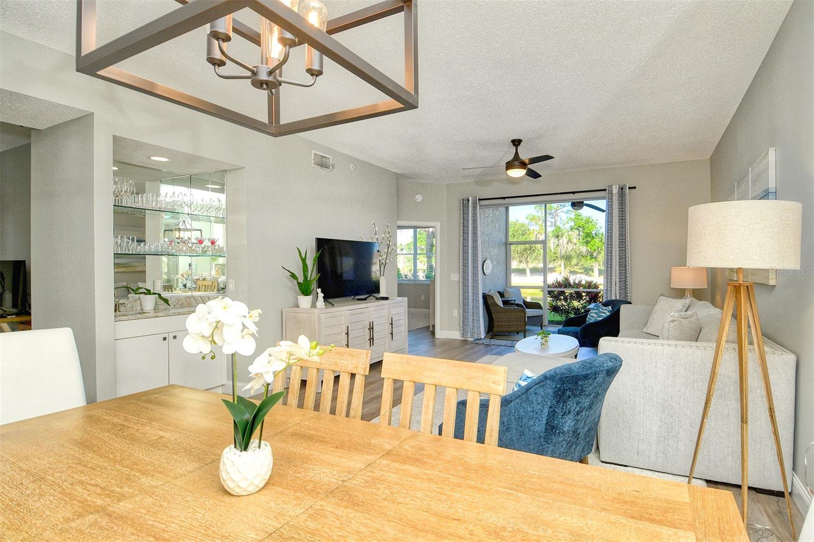 HERITAGE OAKS GOLF & COUNTRY CLUB - Residential