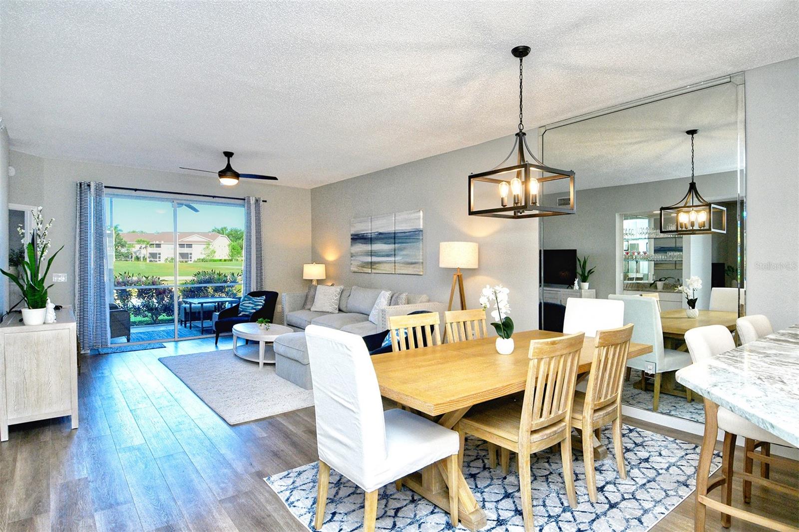 HERITAGE OAKS GOLF & COUNTRY CLUB - Residential