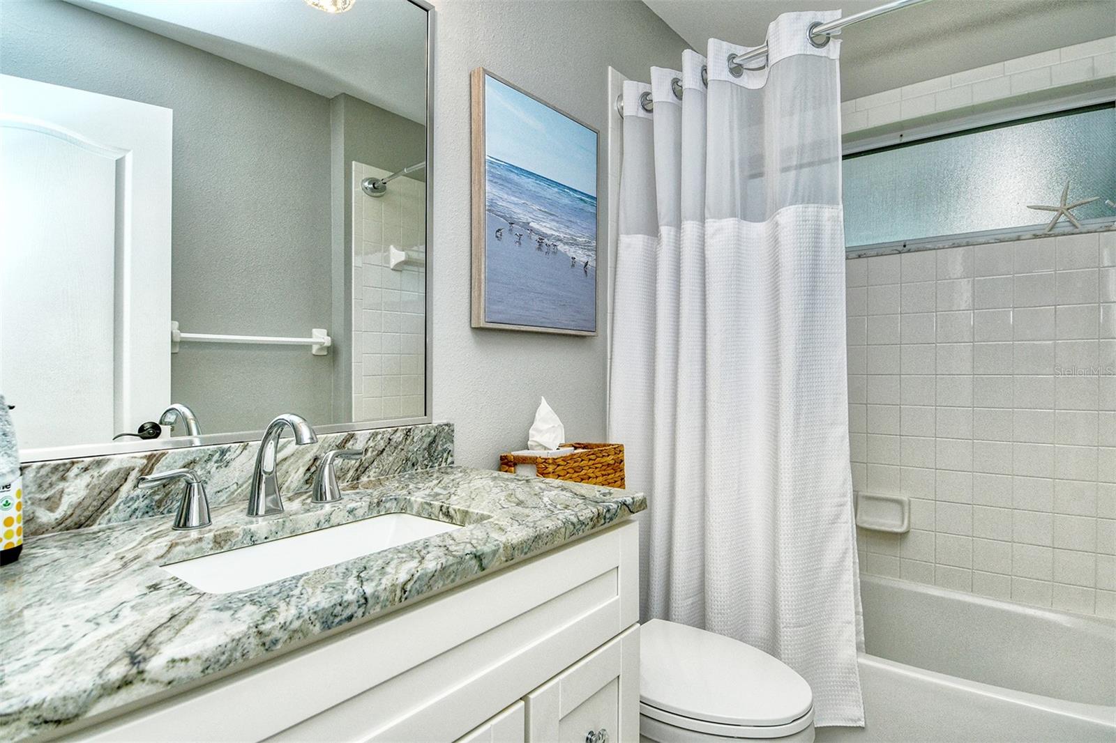 HERITAGE OAKS GOLF & COUNTRY CLUB - Residential