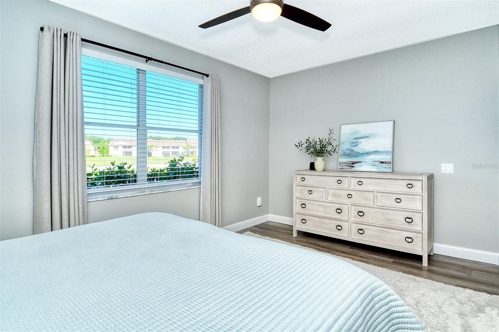 HERITAGE OAKS GOLF & COUNTRY CLUB - Residential