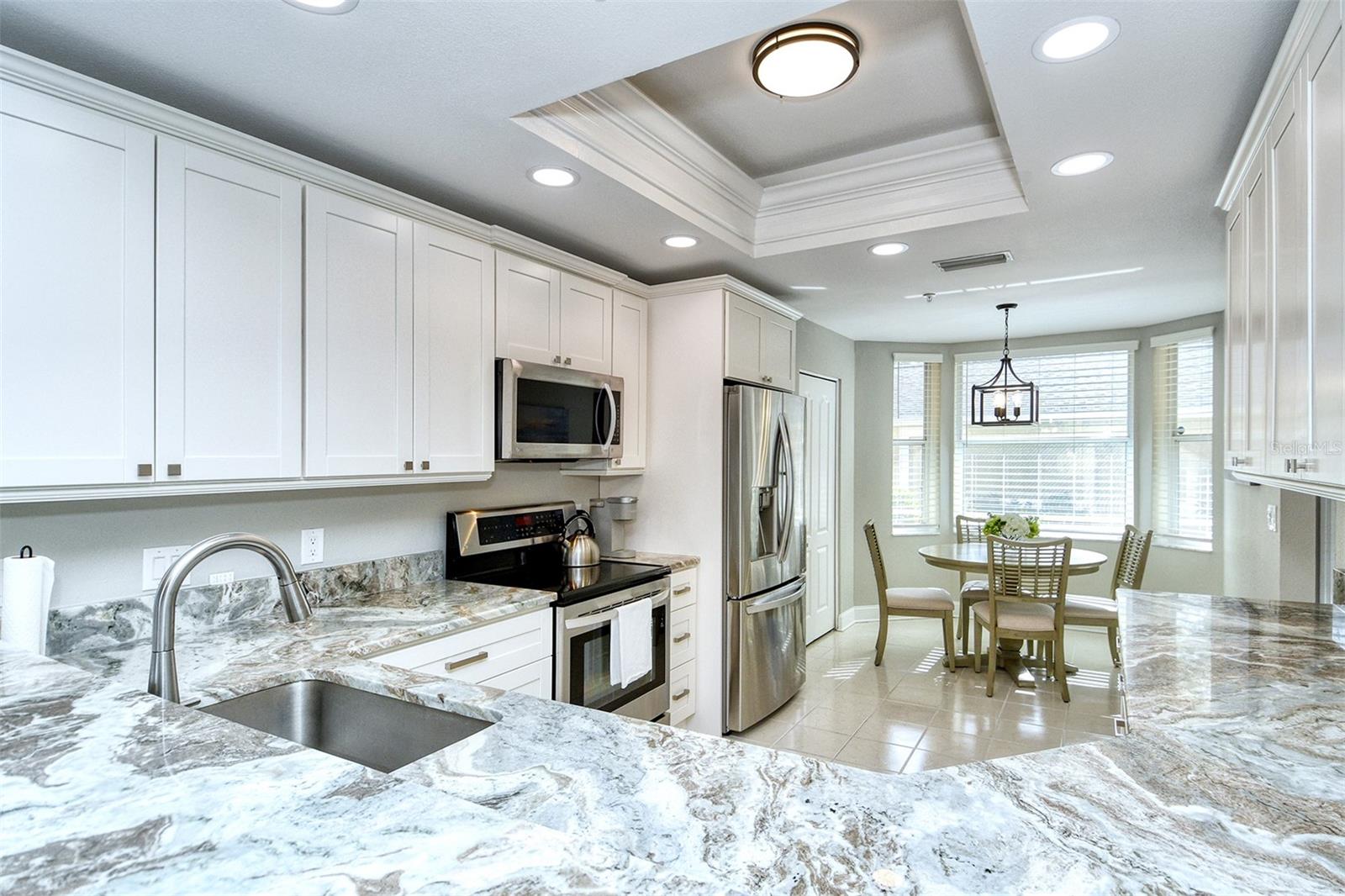 HERITAGE OAKS GOLF & COUNTRY CLUB - Residential