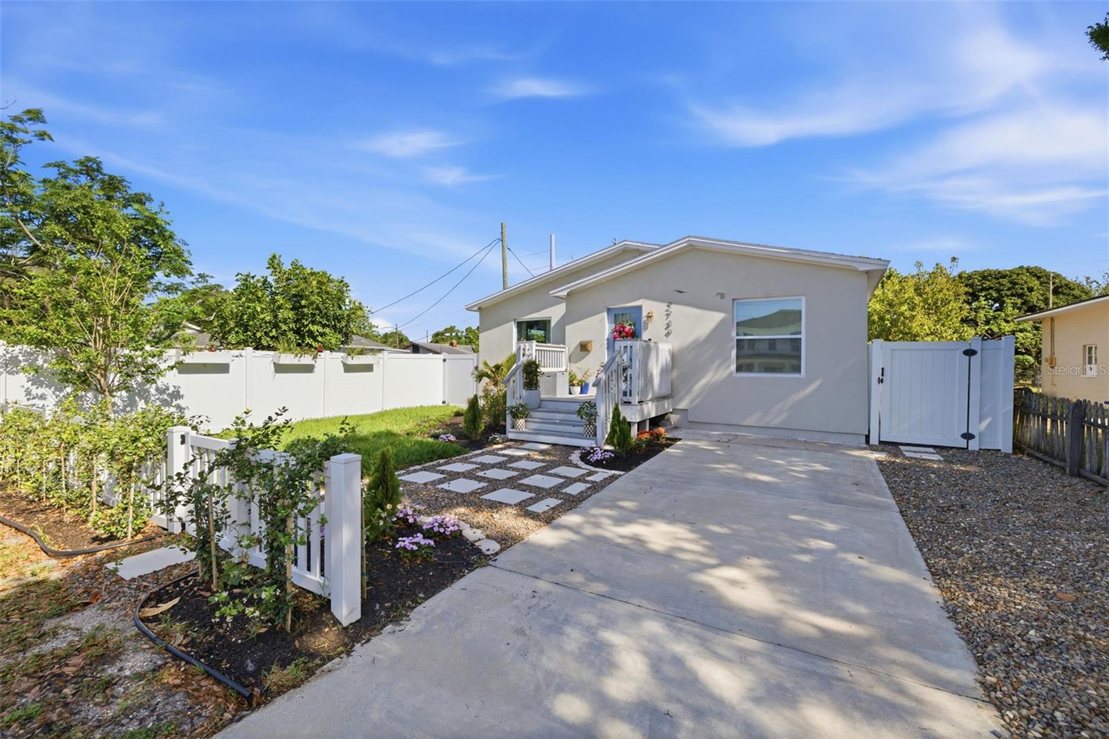 AVALON - Residential