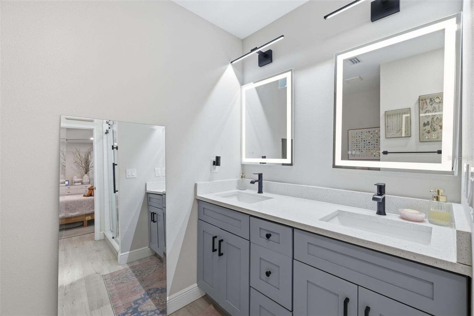 AVALON - Residential