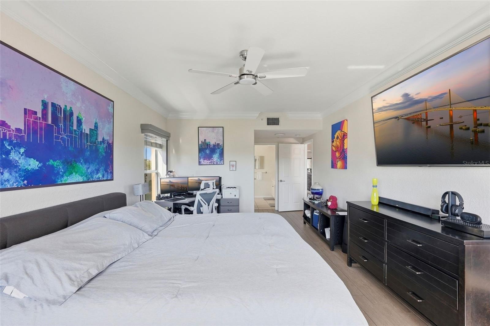 HIDDEN LAGOON AT ARROWHEAD POINT - Residential