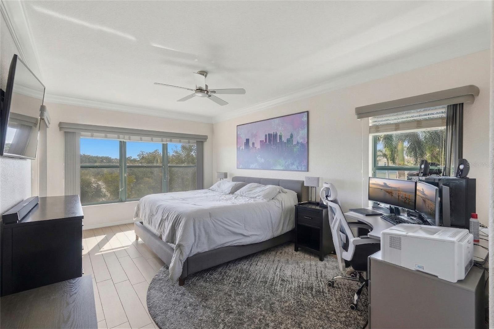 HIDDEN LAGOON AT ARROWHEAD POINT - Residential