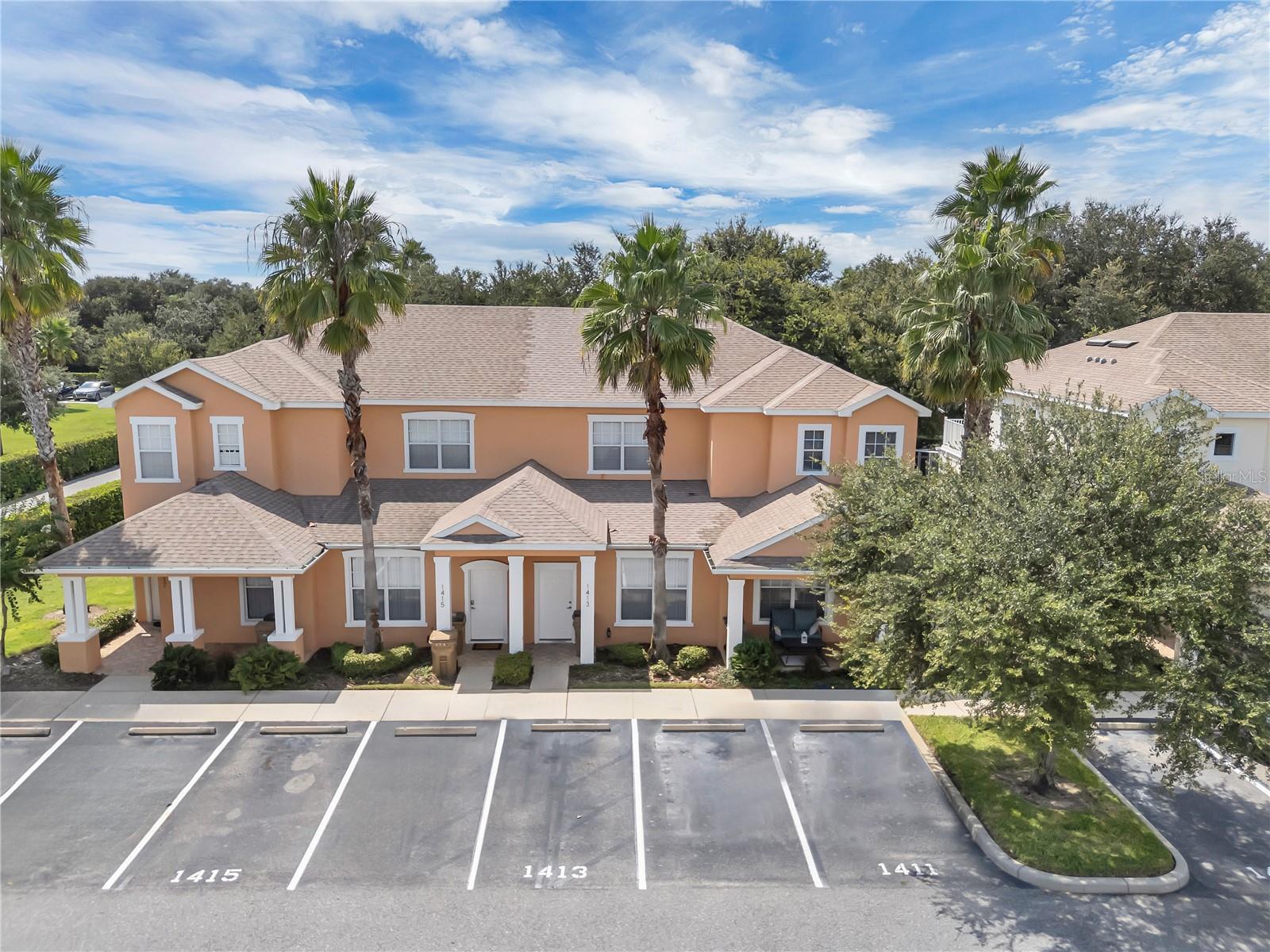 1413 RETREAT CIRCLE