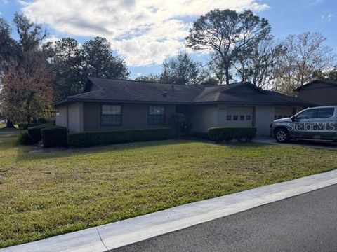 Photo of 3802 NE 17th Street Circle, Ocala, FL 34470 (MLS # OM727681)