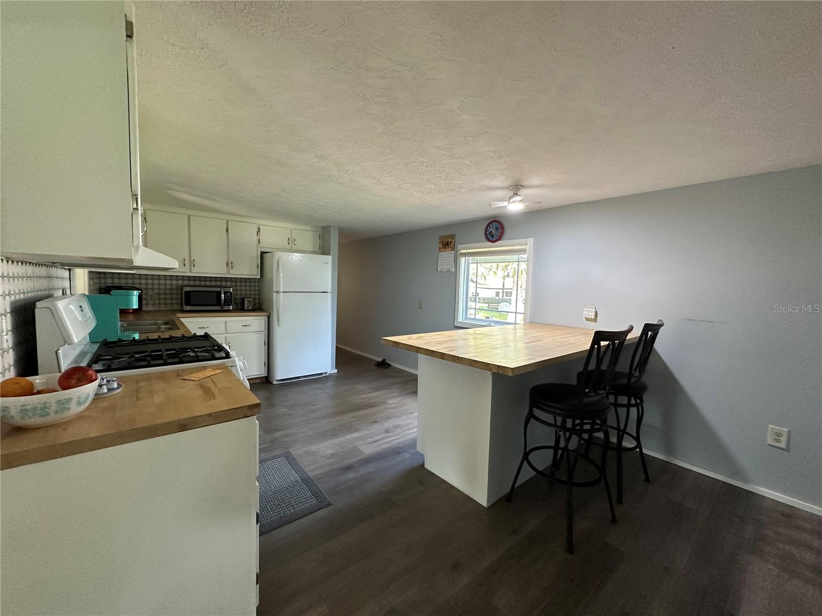 ASTOR FIRST ADD - Residential