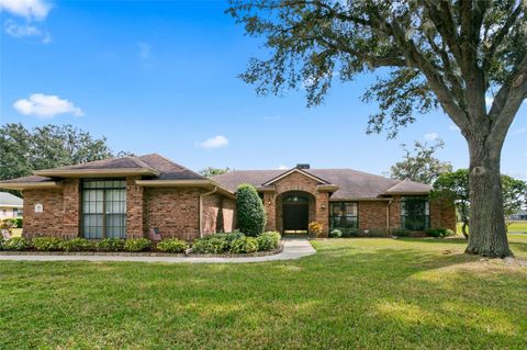 A home in APOPKA