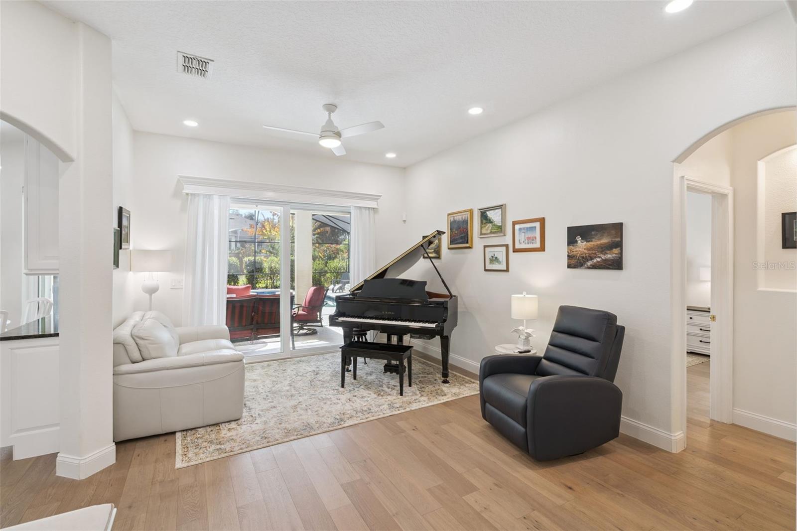 9495 WESTOVER CLUB CIRCLE