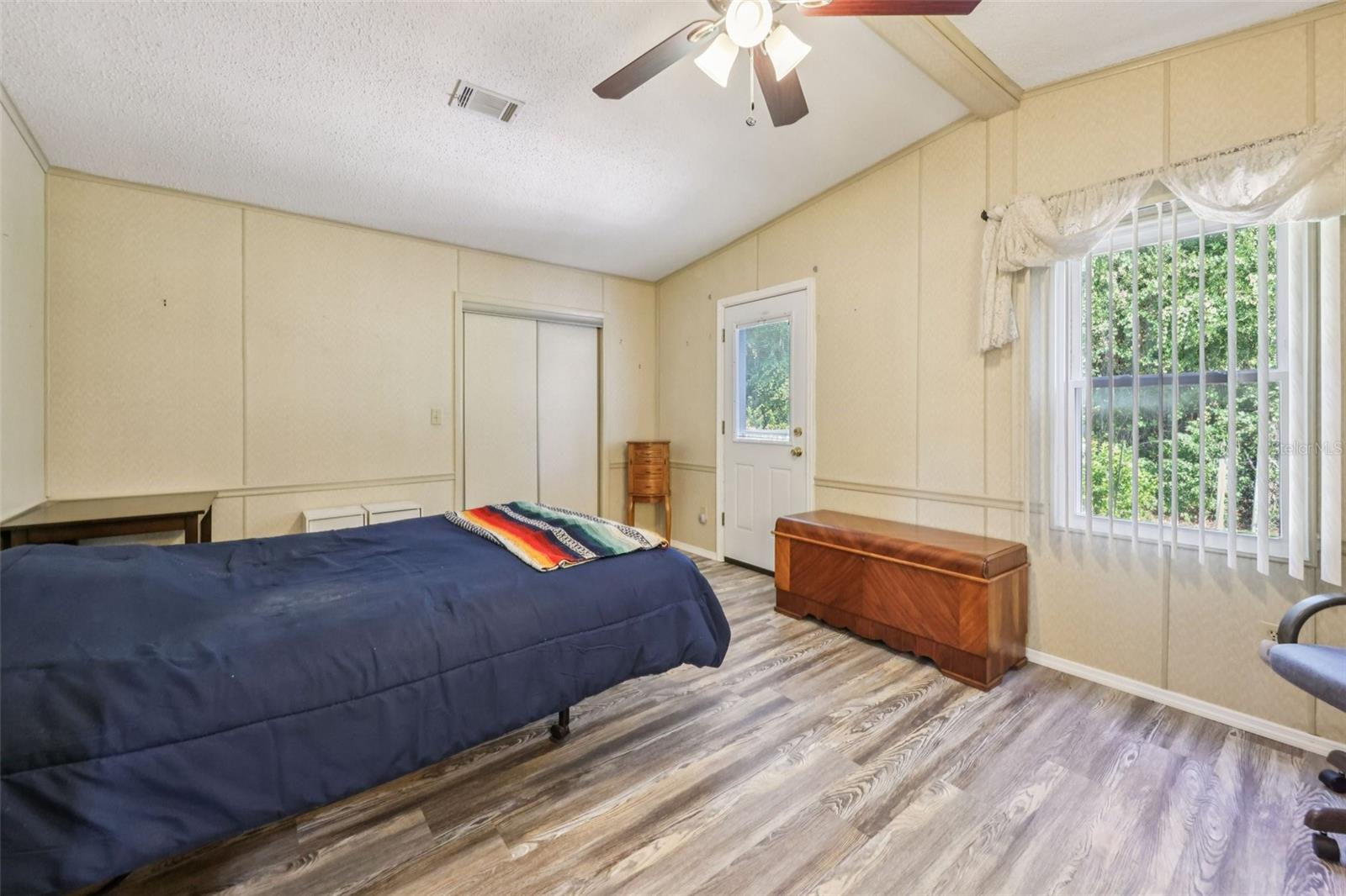 LADY LAKE ORANGE BLOSSOM GARDENS UNIT 06 - Residential