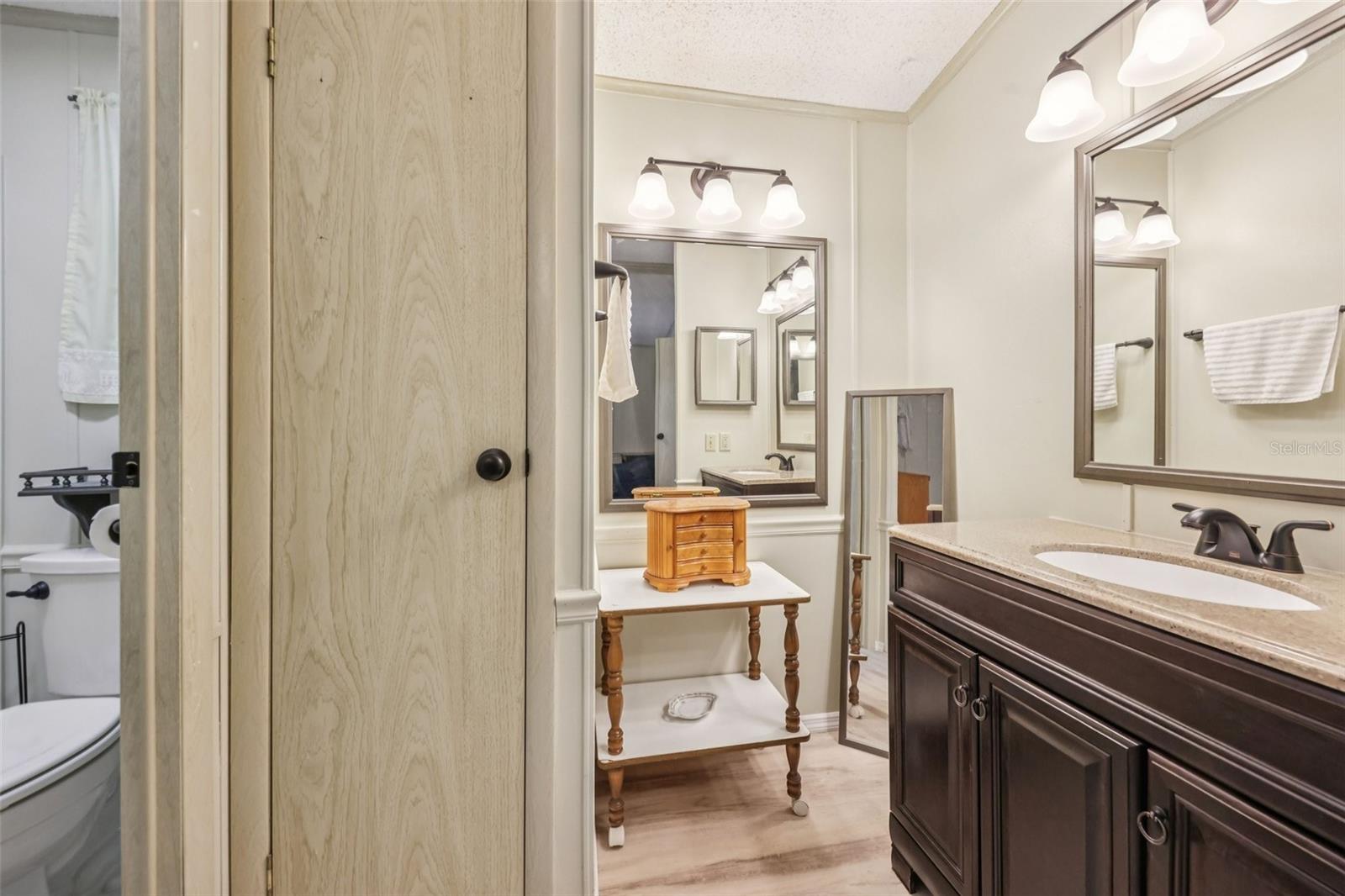 LADY LAKE ORANGE BLOSSOM GARDENS UNIT 06 - Residential