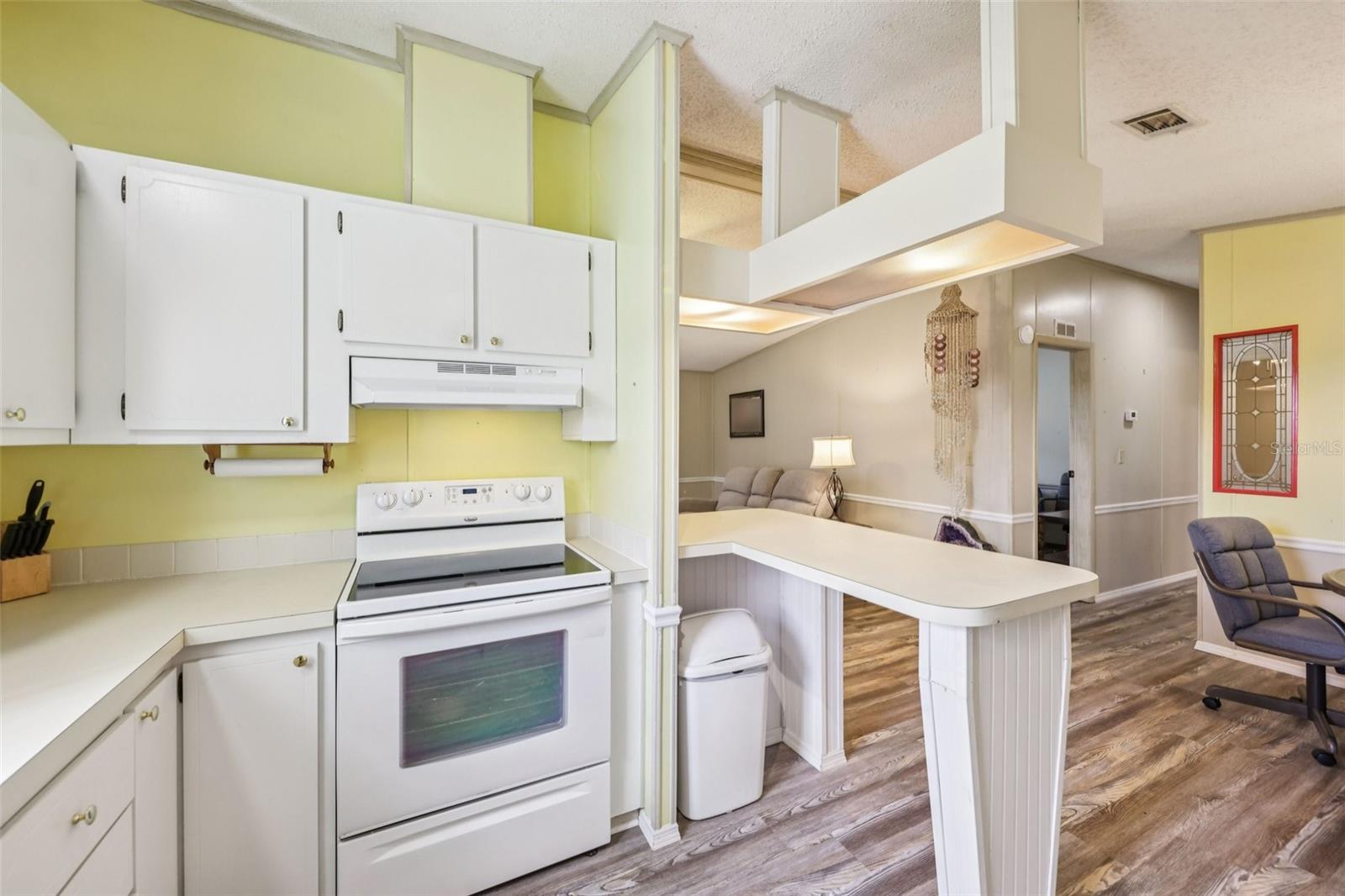 LADY LAKE ORANGE BLOSSOM GARDENS UNIT 06 - Residential