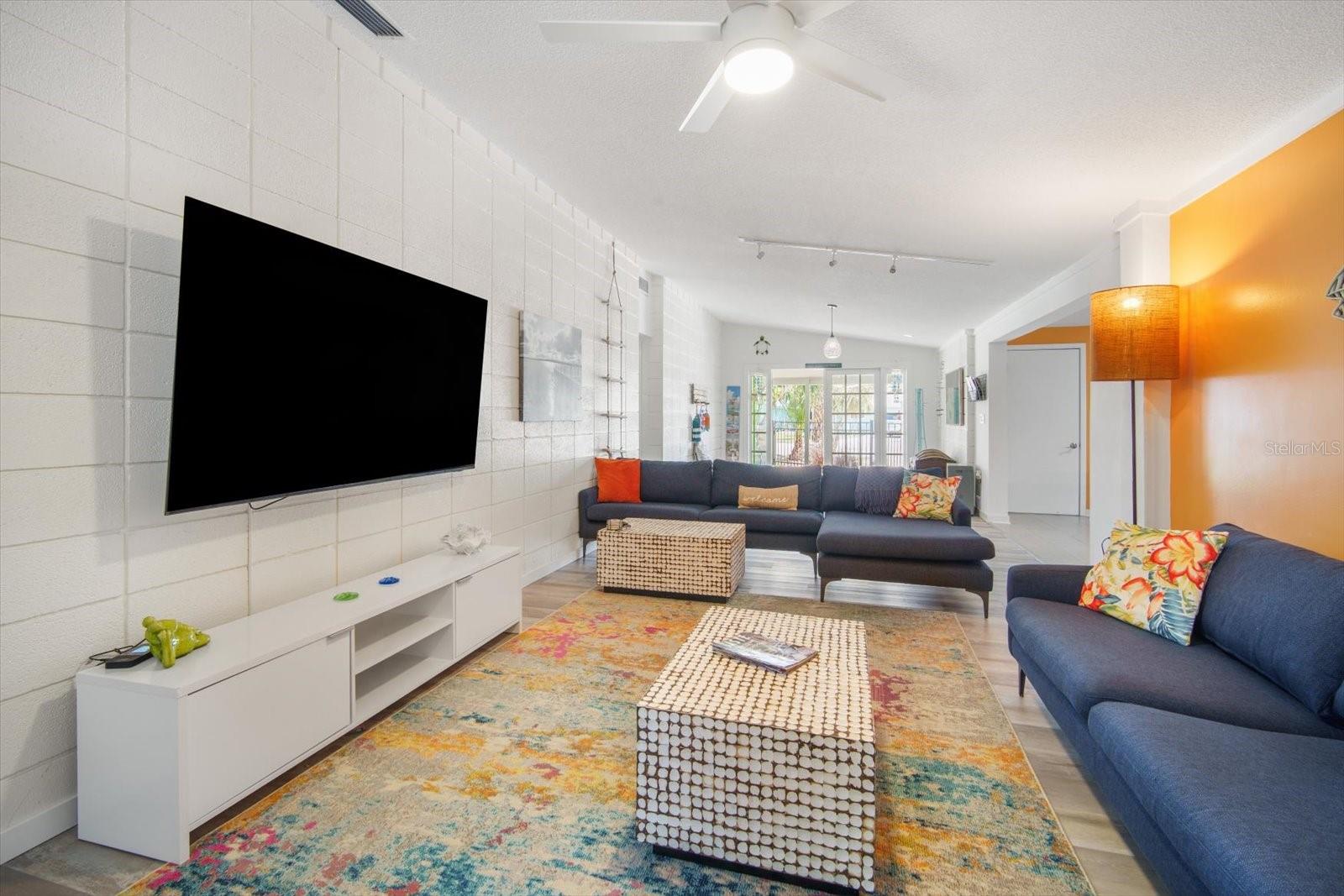 BAY PALMS ADD - Residential