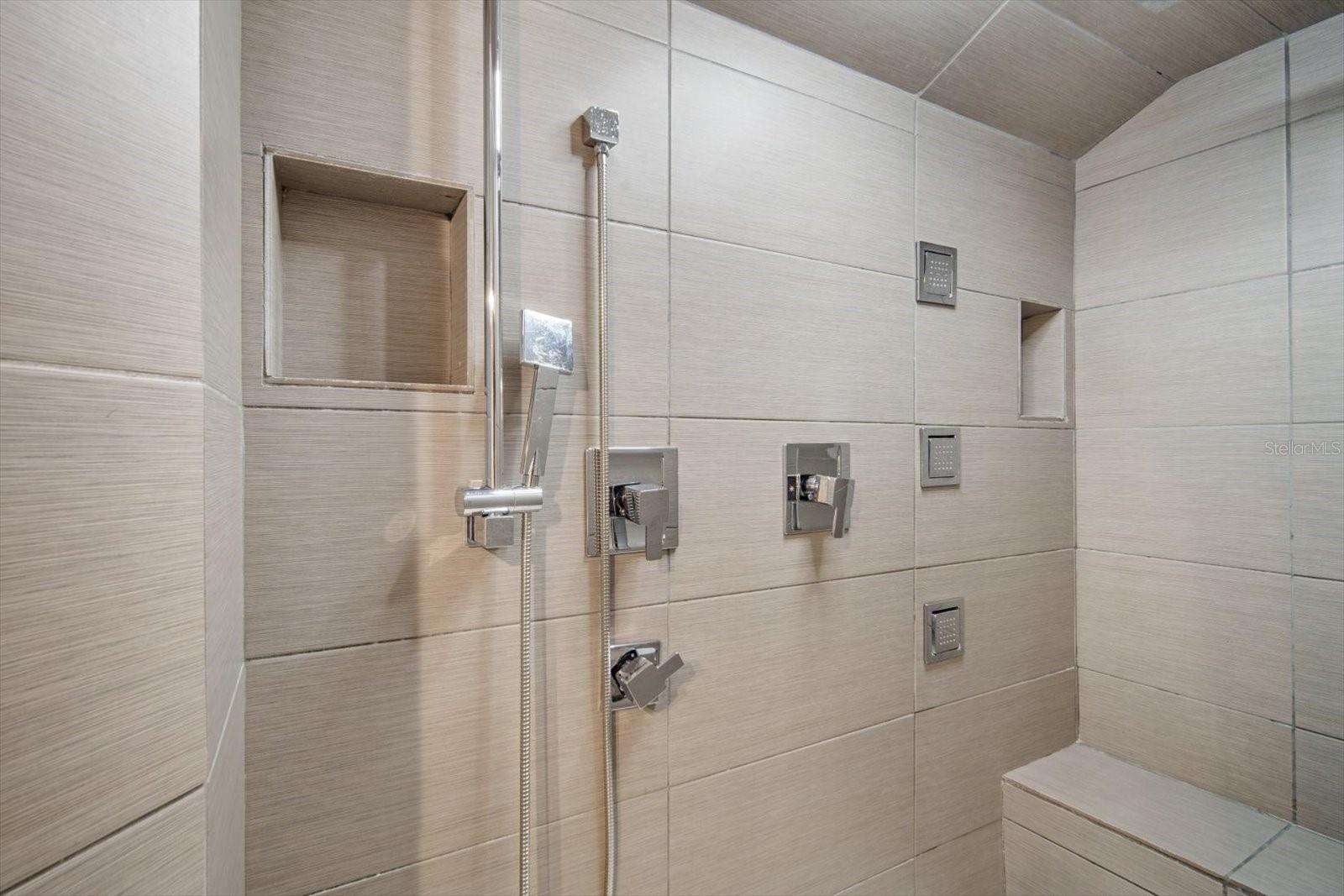 BAY PALMS ADD - Residential