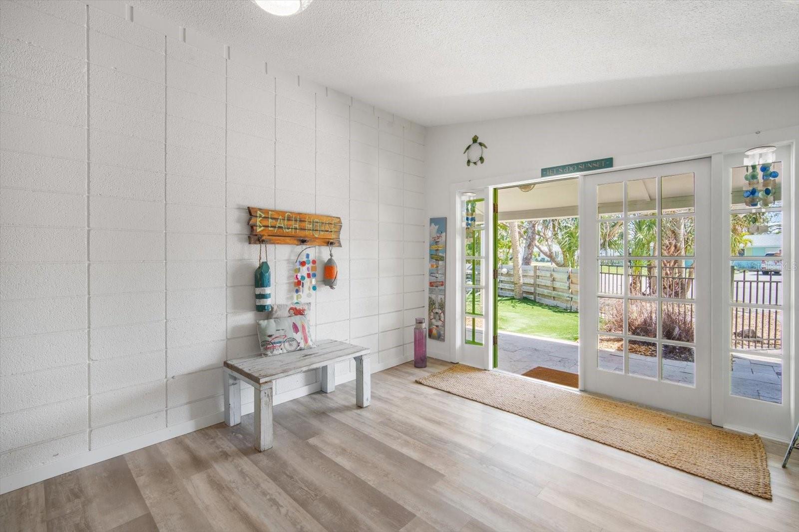 BAY PALMS ADD - Residential