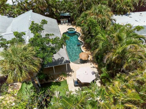 Photo of 402 71st Street, Holmes Beach, FL 34217 (MLS # A4645179)