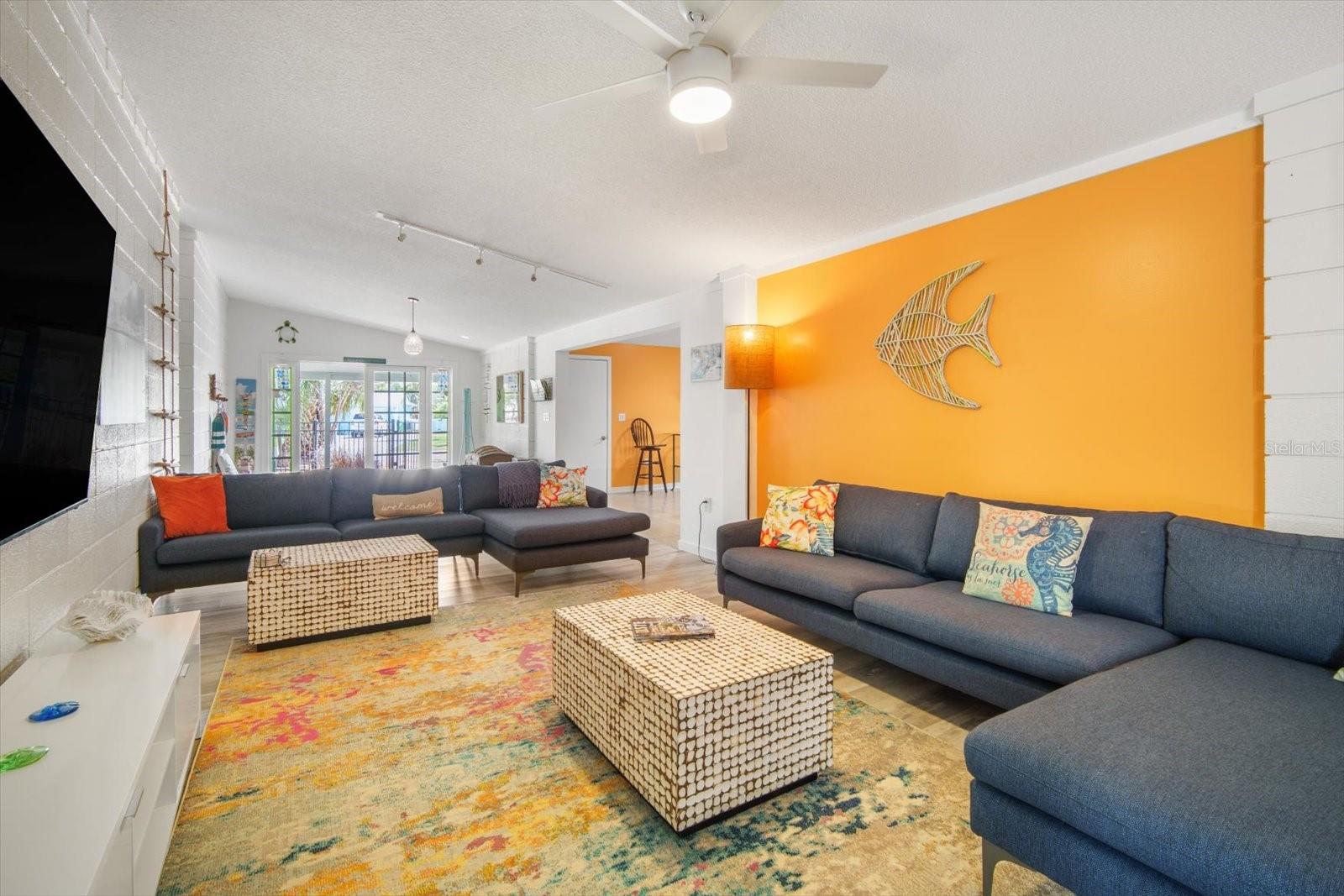 BAY PALMS ADD - Residential